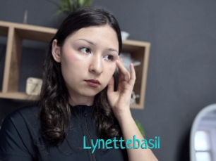 Lynettebasil